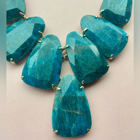 Kendra Scott Harlow Necklace Aqua Apatite NWT - Picture 3 of 12